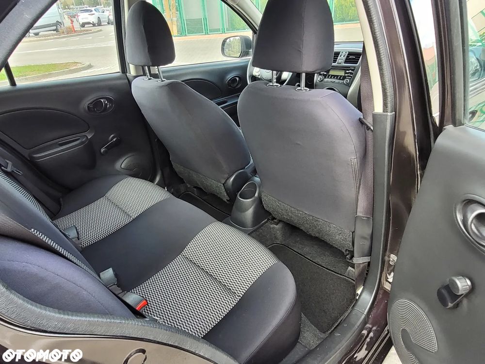 Nissan Micra 1.2 Bild der Frau - 22
