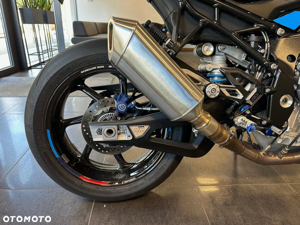 BMW R - 9