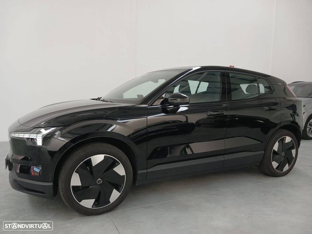 Volvo EX30 69 kWh Single Motor Extended Range Black Edition - 2