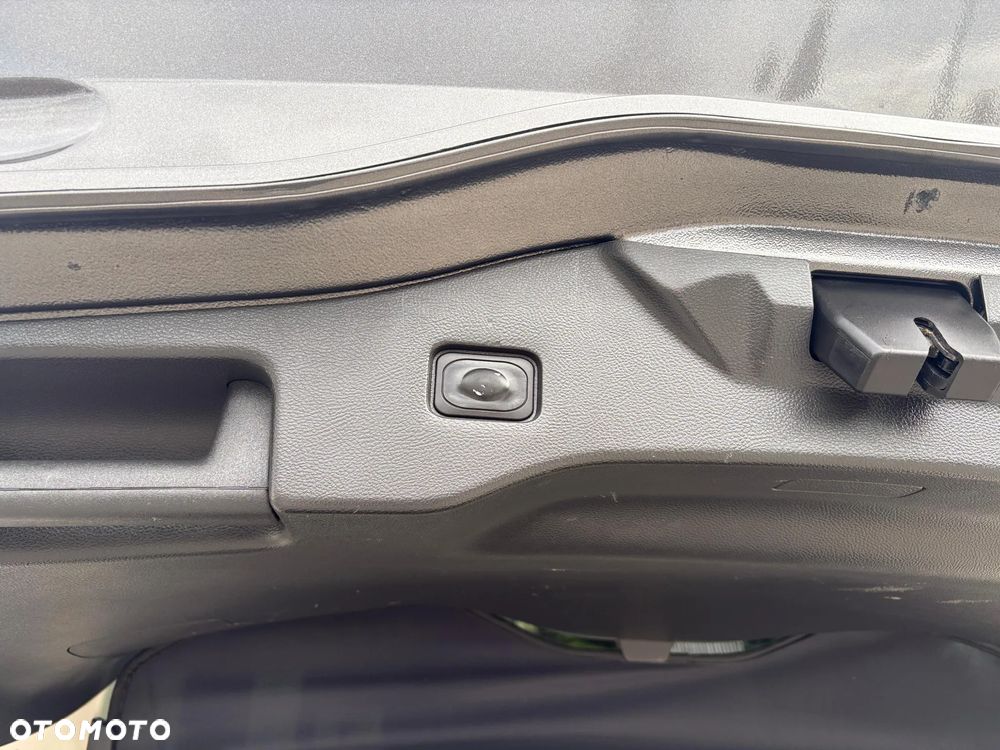 Ford Mondeo 1.6 TDCi ECOnetic Start-Stopp Titanium - 22