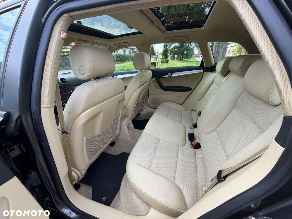 Audi A3 Sportback 2.0 TDI DPF Ambiente - 19