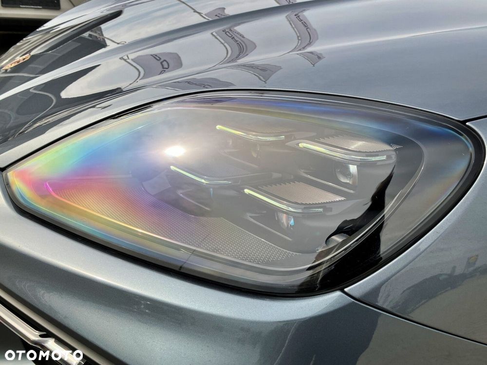 Porsche Cayenne - 11