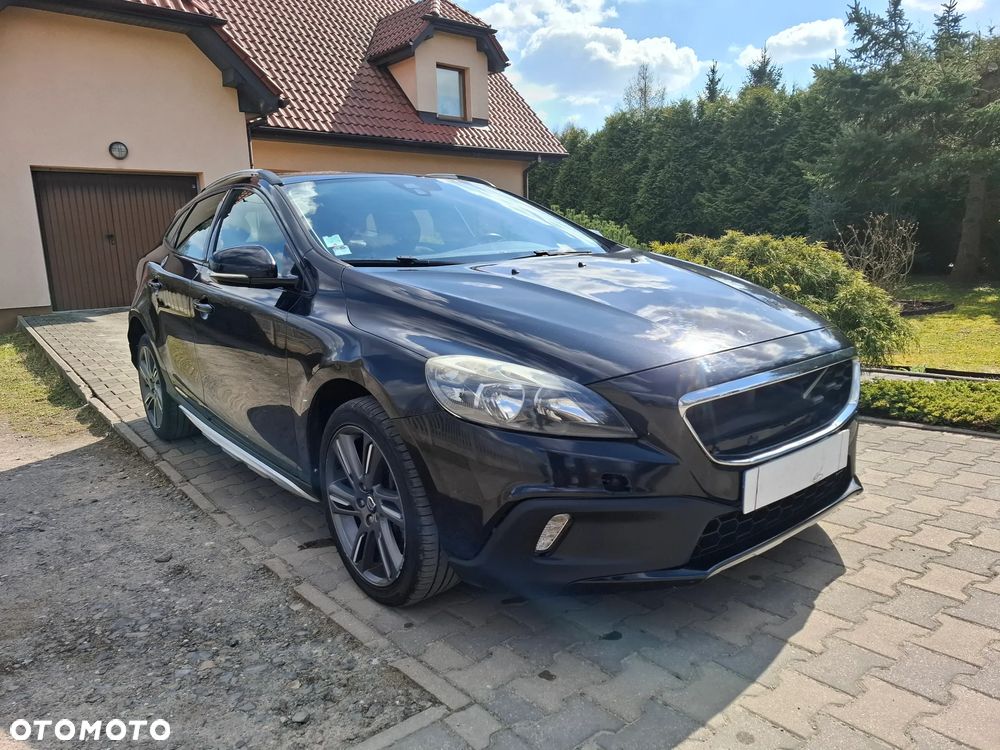Volvo V40 Cross Country D3 Summum - 1