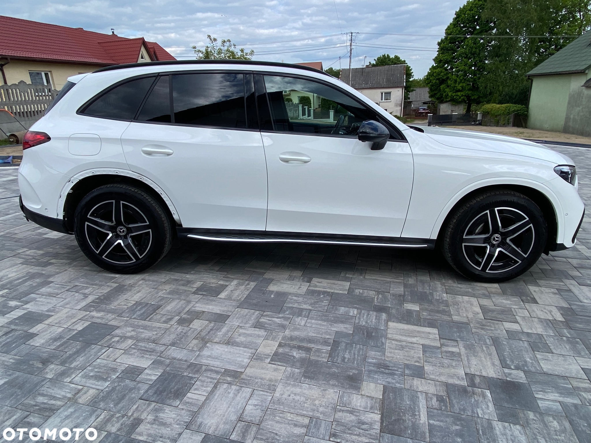 Mercedes-Benz GLC 200 4Matic 9G-TRONIC AMG Line Advanced - 10