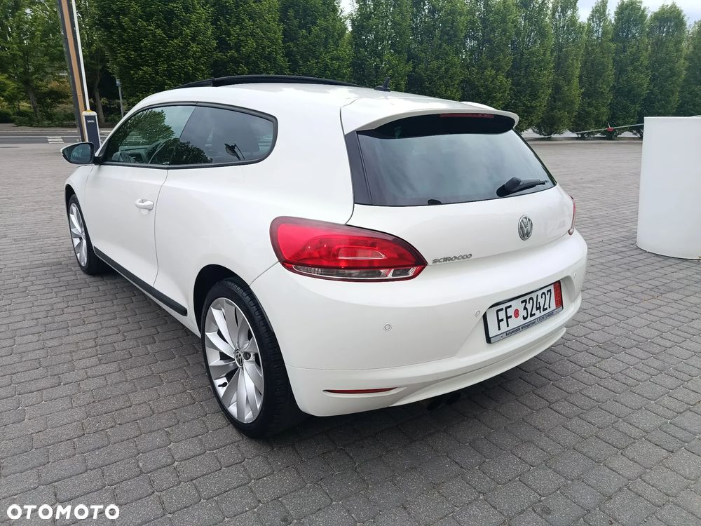 Volkswagen Scirocco 1.4 TSI DSG Edition - 15