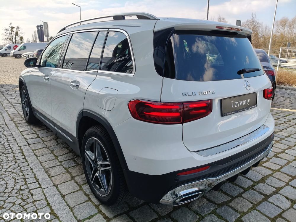 Mercedes-Benz GLB 200 d AMG Line 8G-DCT - 4