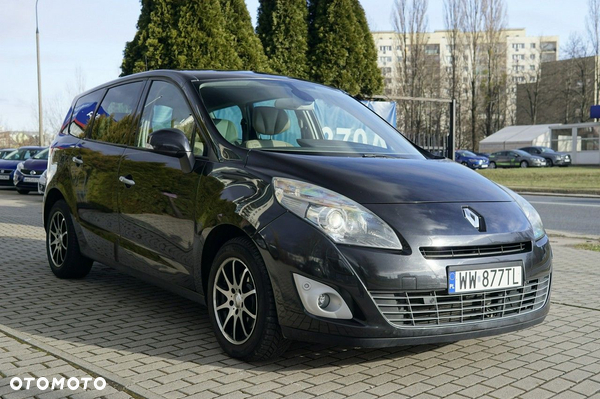 Renault Scenic 2.0 16V Privilege CVT
