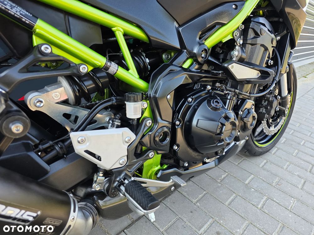 Kawasaki Z 900 - 25