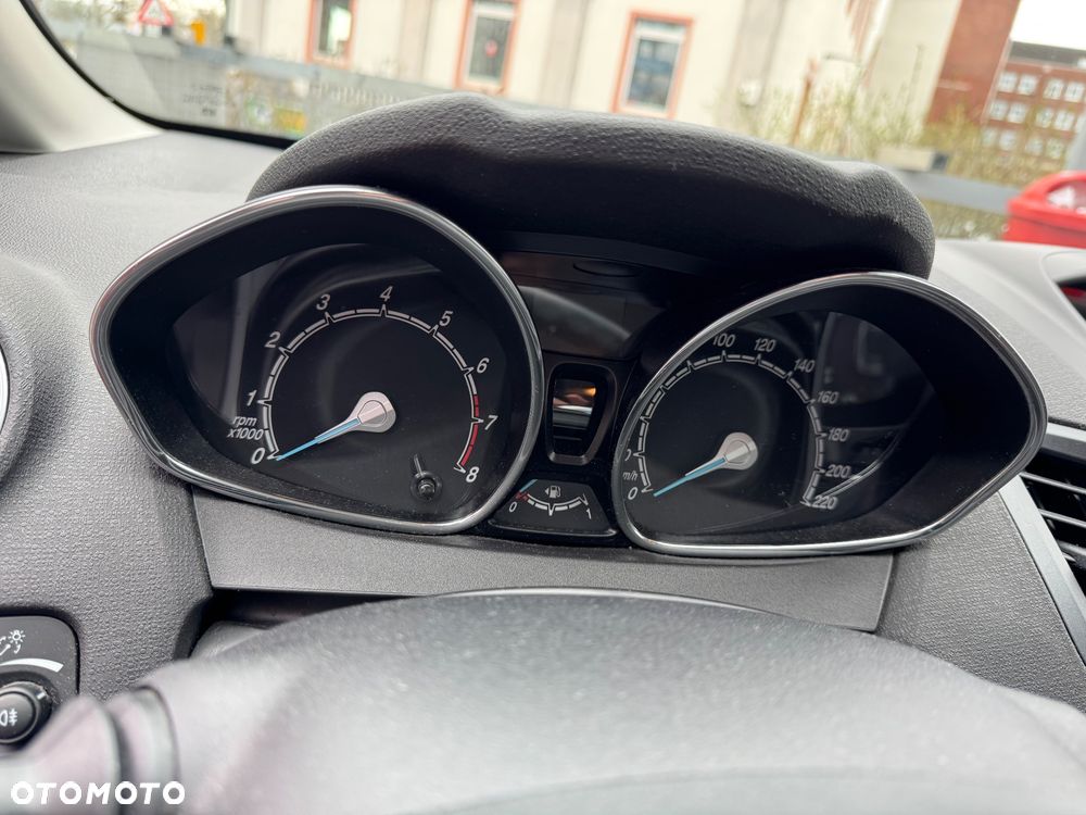 Ford Fiesta - 18