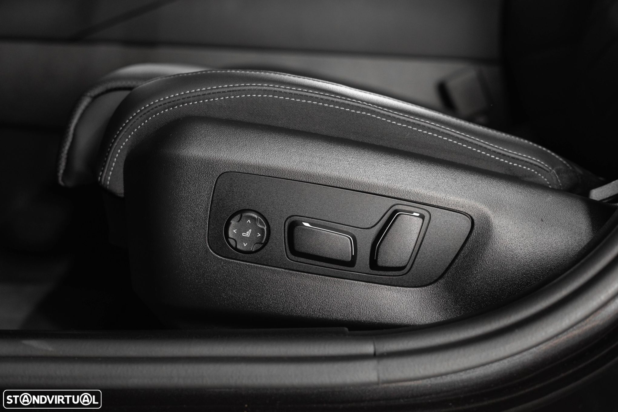 BMW 520 d Pack Desportivo M - 38