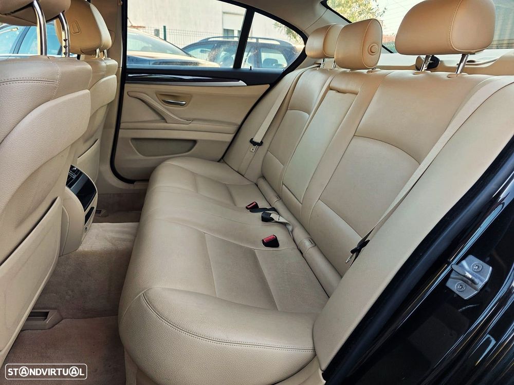 BMW 518 d Line Luxury Auto - 11