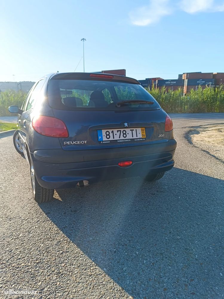 Peugeot 206 1.1 XT - 2