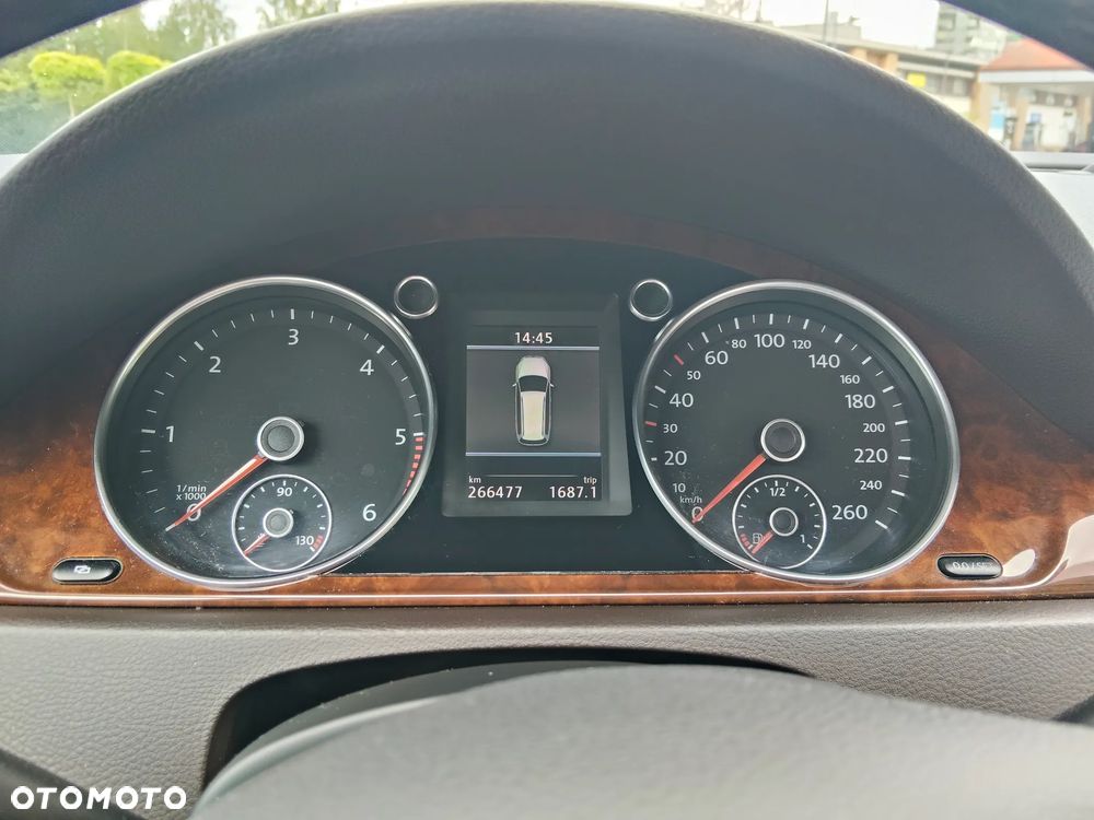 Volkswagen Passat 2.0 TDI DSG BlueMotion Technology Highline - 19