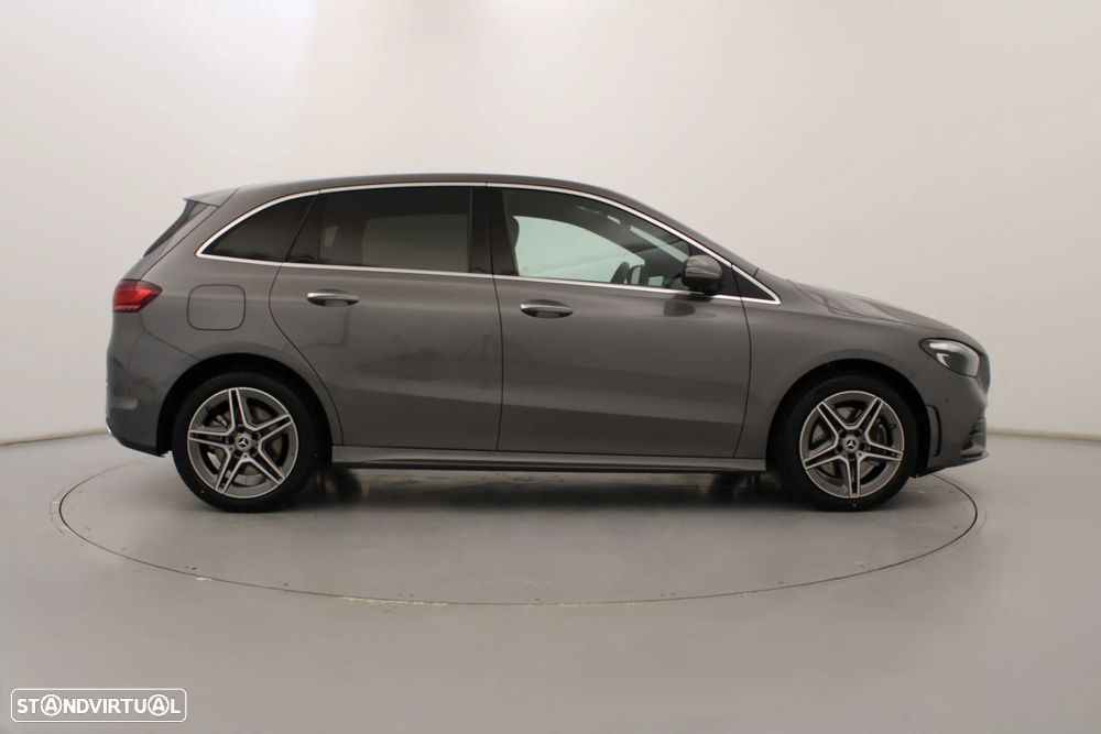 Mercedes-Benz B 250 e AMG Line - 4