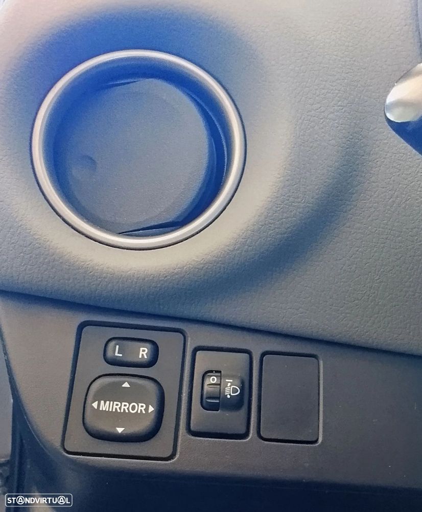 Toyota Yaris 1.0 VVT-i Comfort+P.Style - 15