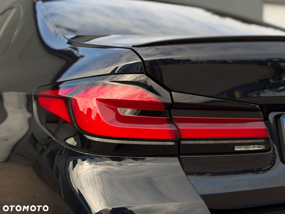 BMW Seria 5 530i mHEV M Sport sport - 10