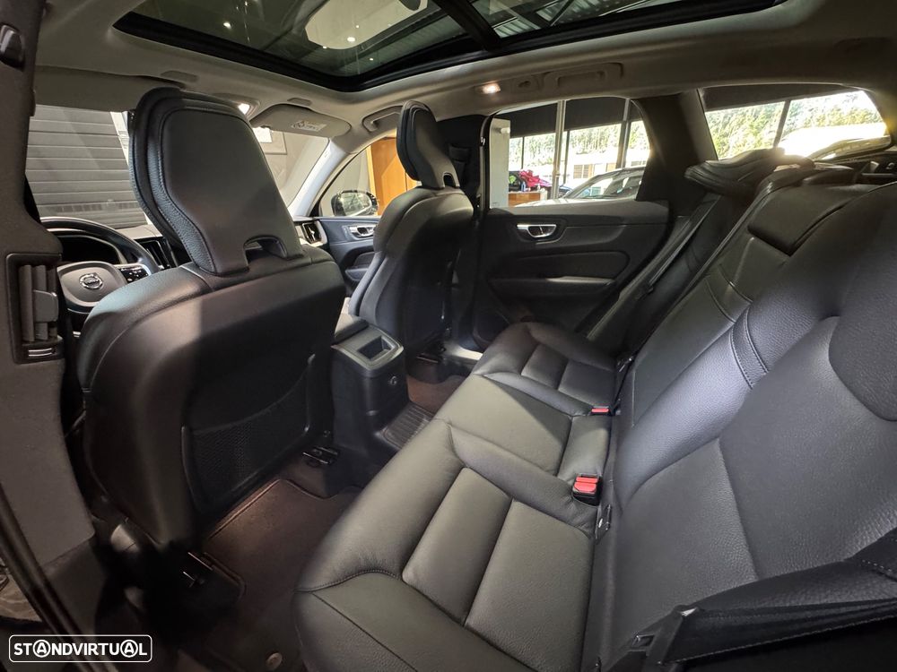 Volvo XC 60 2.0 T6 PHEV Inscription AWD - 20