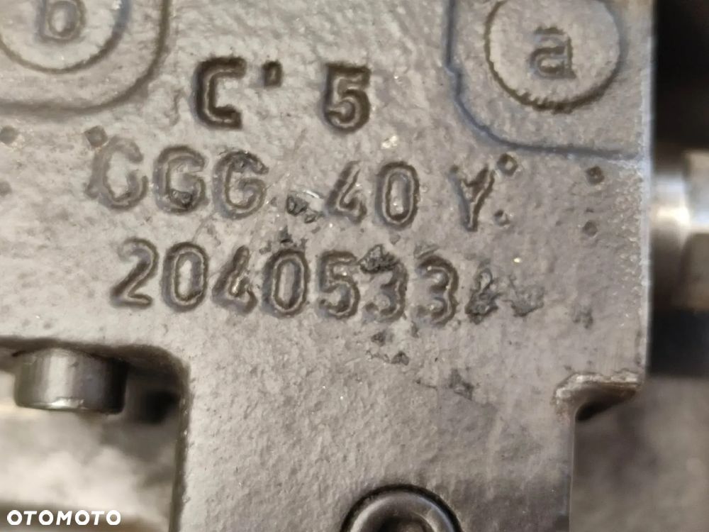 Pompa Jazdy Volvo L 25 (A4VG40DA1D2) - 11