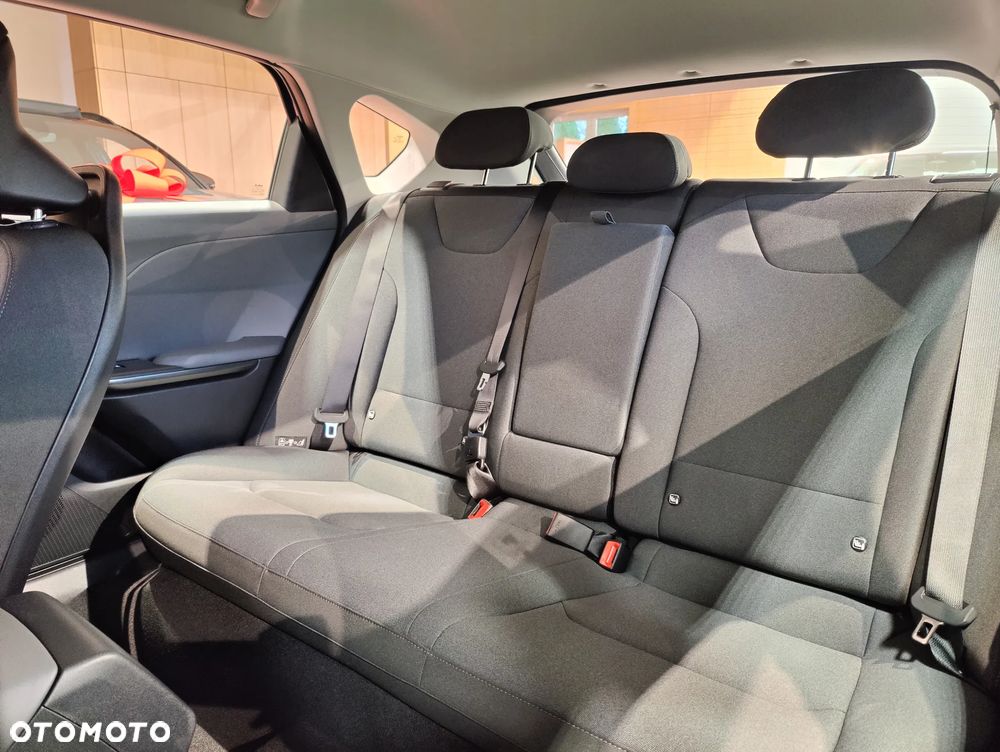 Kia K4 1.6 T-GDI M - 8