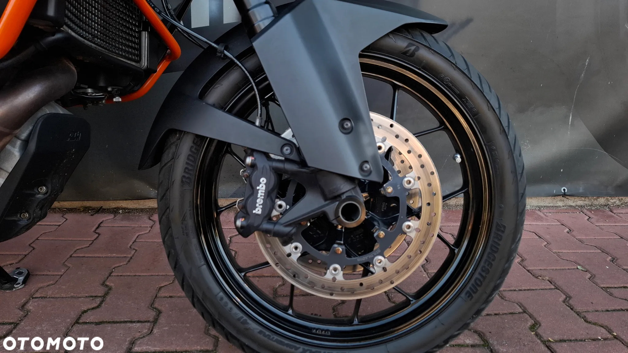 KTM Adventure - 16