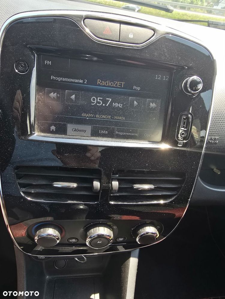Renault Clio - 13