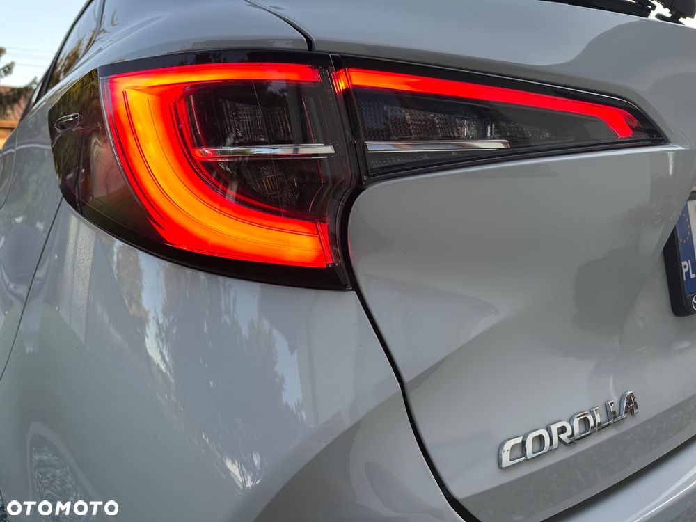 Toyota Corolla 2.0 Hybrid GR Sport - 29