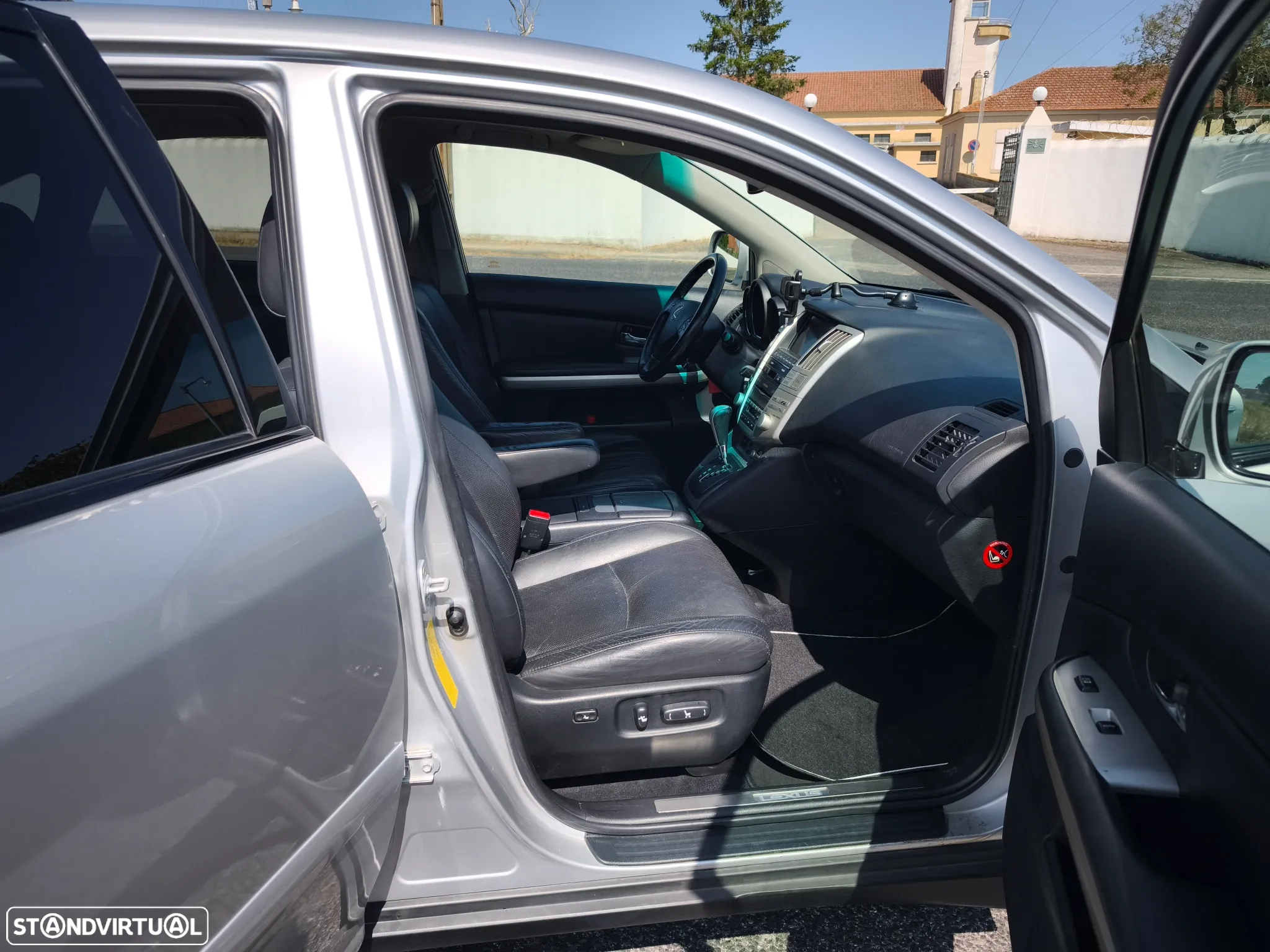 Lexus RX 400h - 16