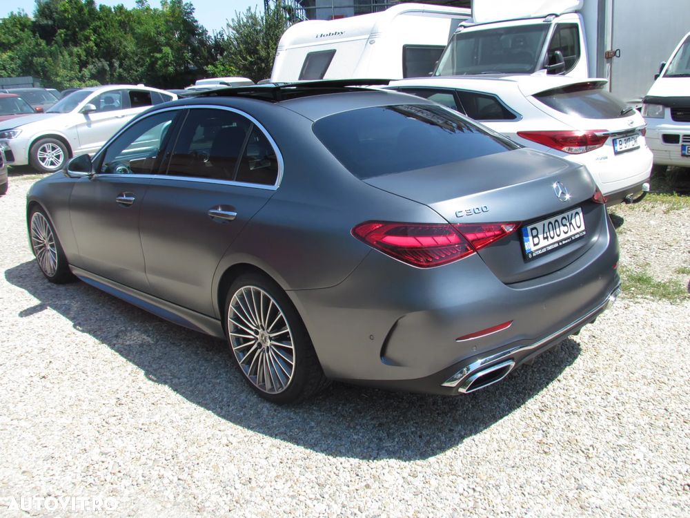 Mercedes-Benz C 300 9G-TRONIC AMG Line - 4