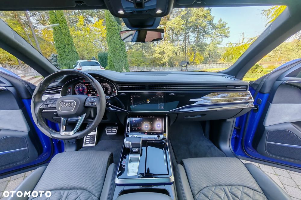 Audi Q8 - 9
