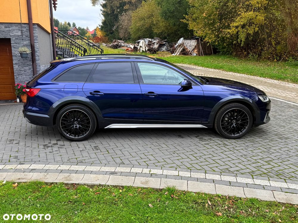 Audi A4 Allroad - 2