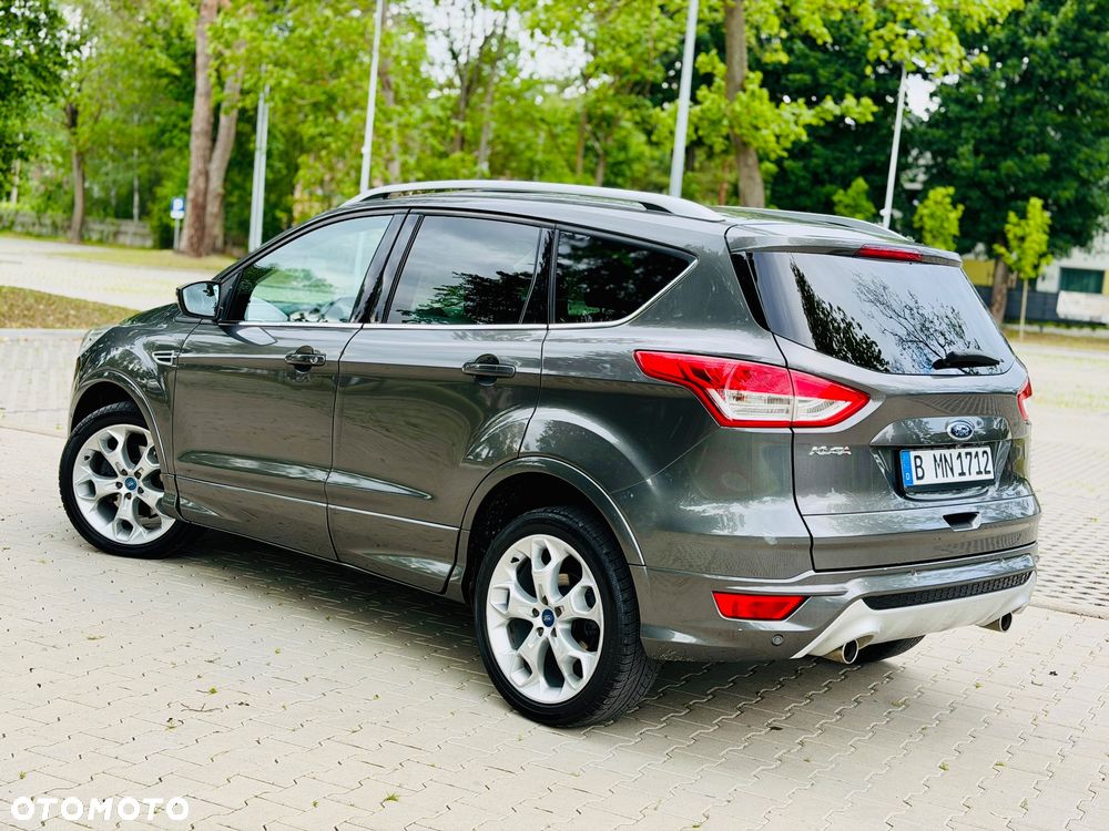 Ford Kuga 2.0 TDCi 4x4 Titanium - 32