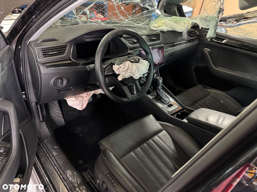 Skoda Superb 2.0 TSI DSG L&K - 20