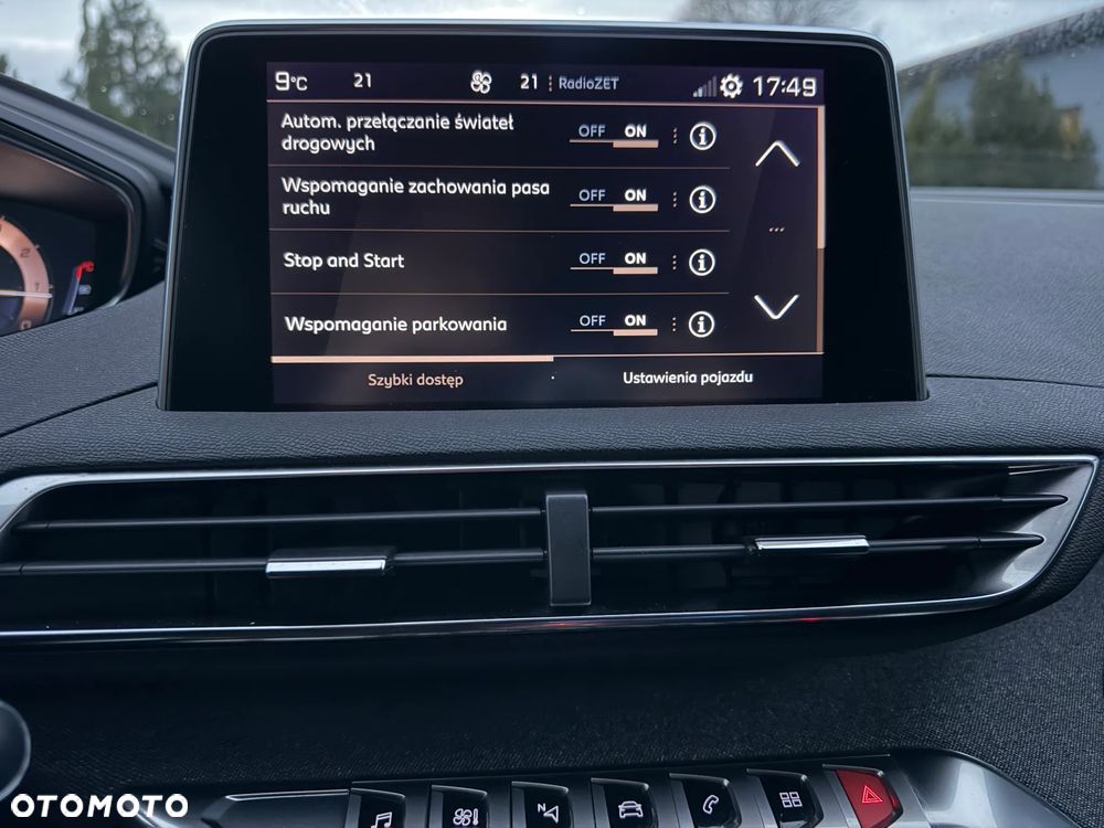 Peugeot 3008 1.6 PureTech GPF GT Line S&S EAT8 - 24