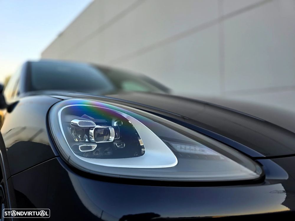 Porsche Cayenne Coupé E-Hybrid - 14