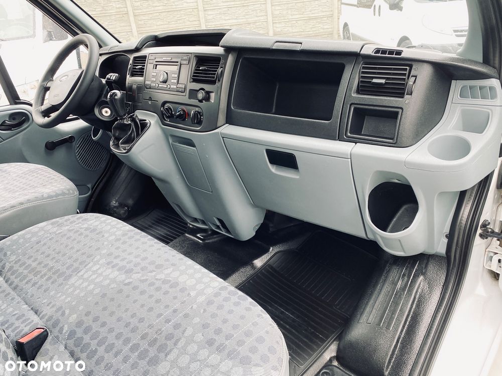 Ford TRANSIT - 28