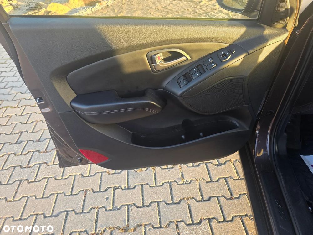 Hyundai ix35 - 7