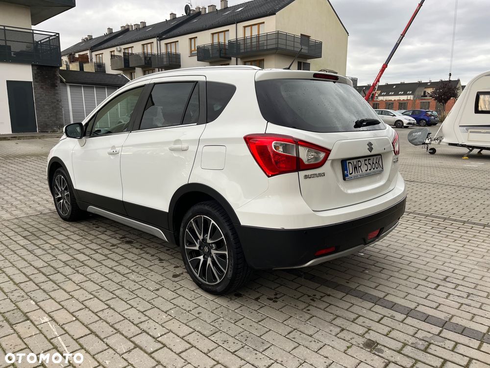 Suzuki SX4 1.6 Premium - 15