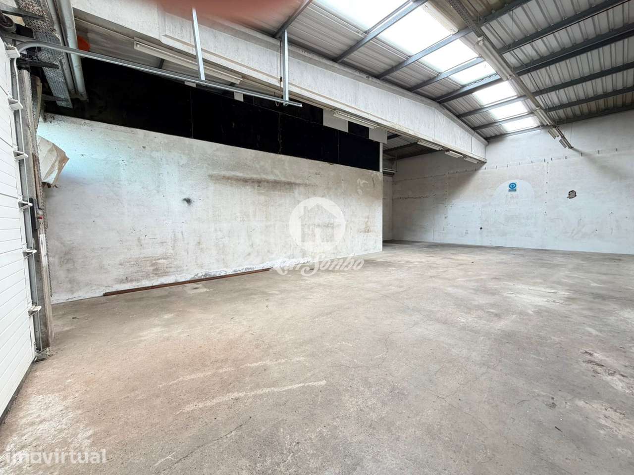 Armazém de 1.946 m² em Fajozes | Vila do Conde - Grande imagem: 2/22