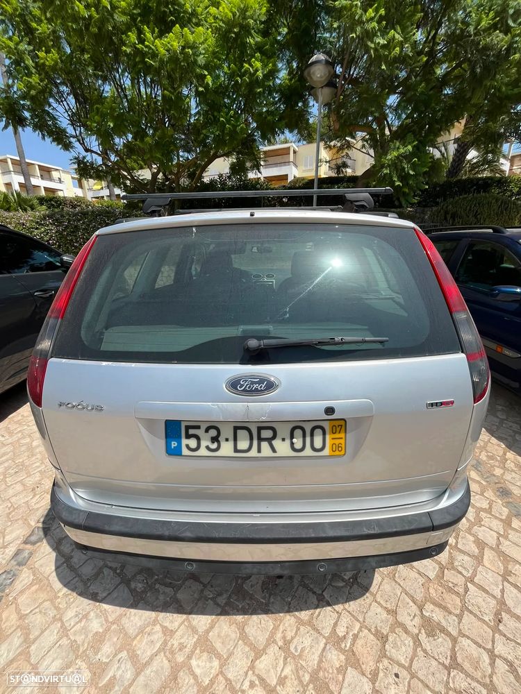 Ford Focus SW - 20