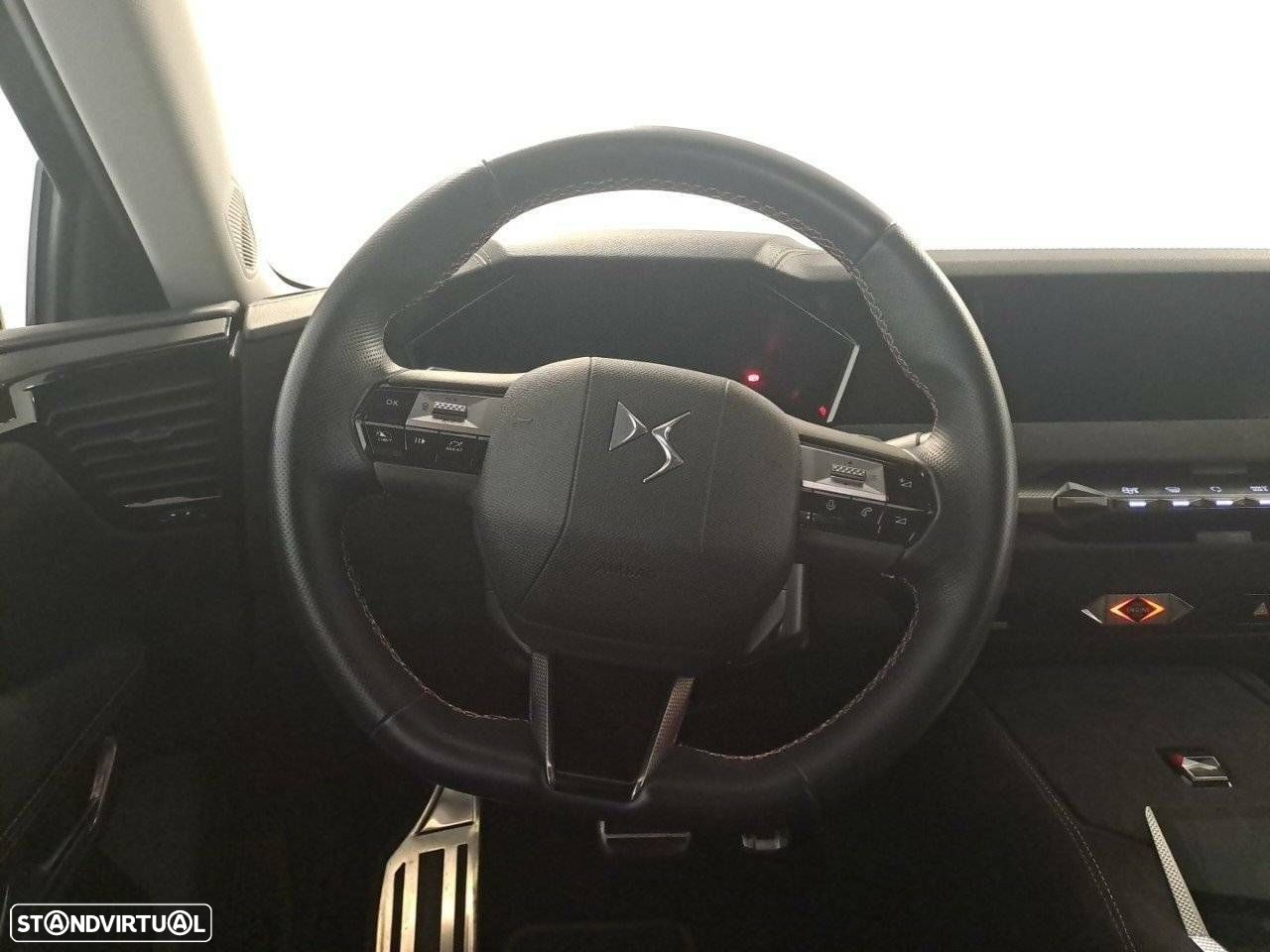 DS DS4 4 1.2 PureTech Performance Line EAT8 - 12