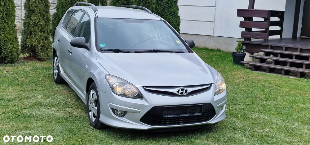 Hyundai i30 1.6 CRDi FIFA WM Edition - 4