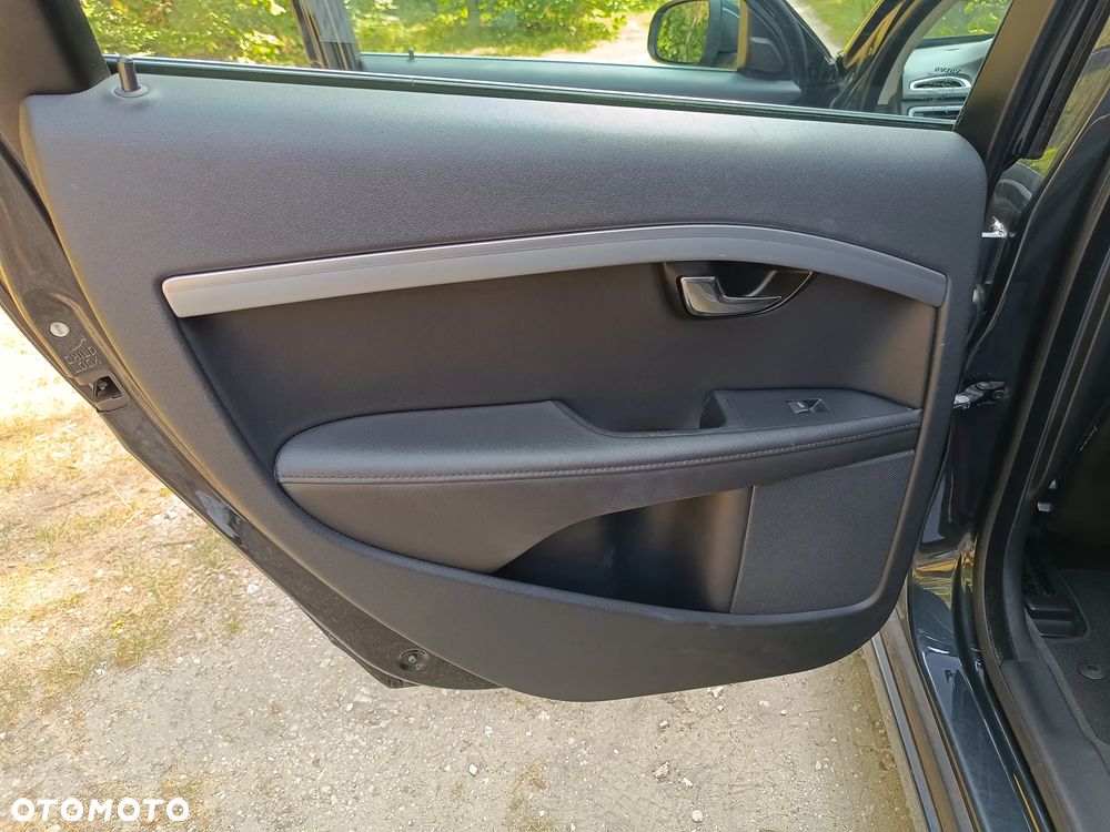 Volvo V70 D4 Drive-E Summum - 26