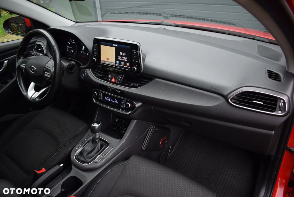 Hyundai i30 - 30