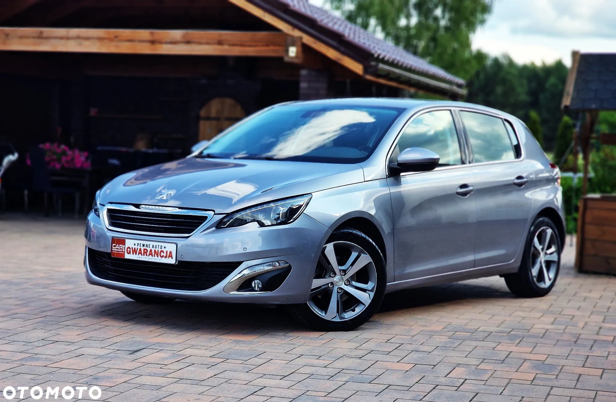 Peugeot 308 SW 1.2 PureTech Allure S&S - 5