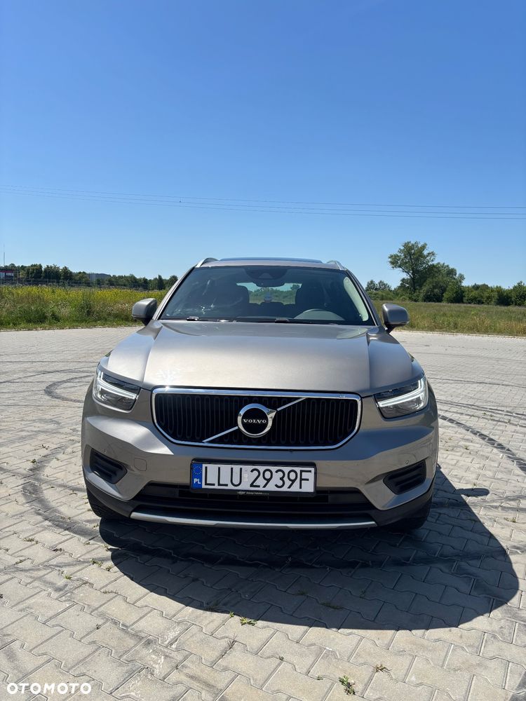Volvo XC 40 T3 Momentum Core - 4