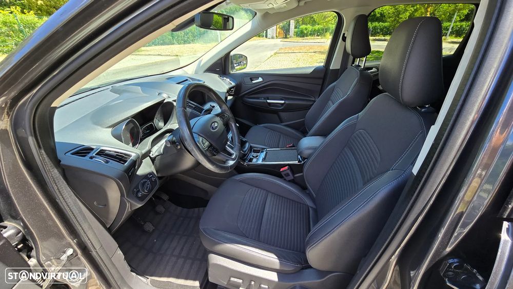 Ford Kuga 1.5 TDCi Titanium - 16