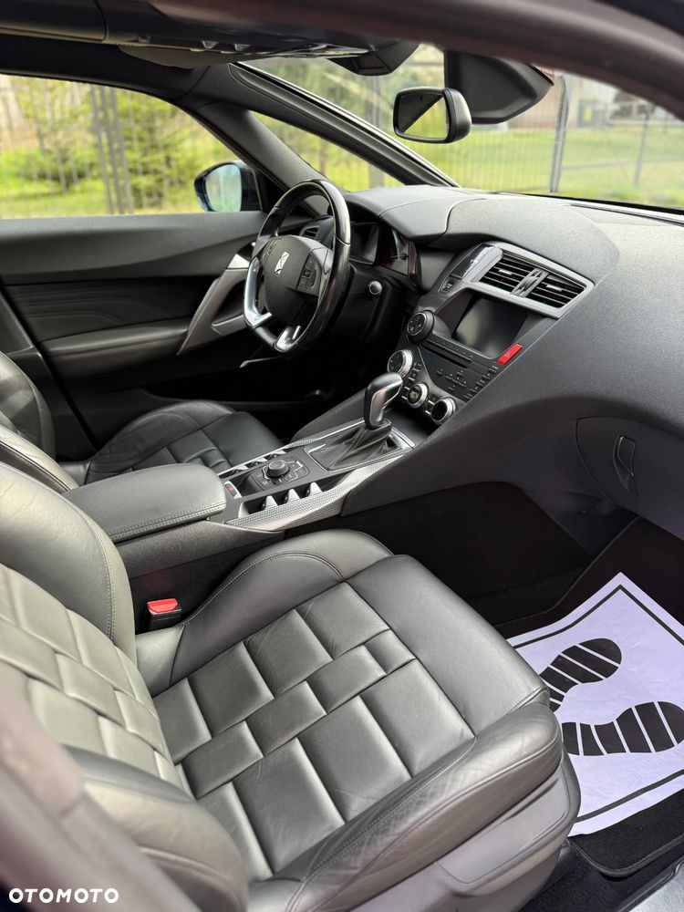 Citroën DS5 BlueHDi 180 SportChic - 11