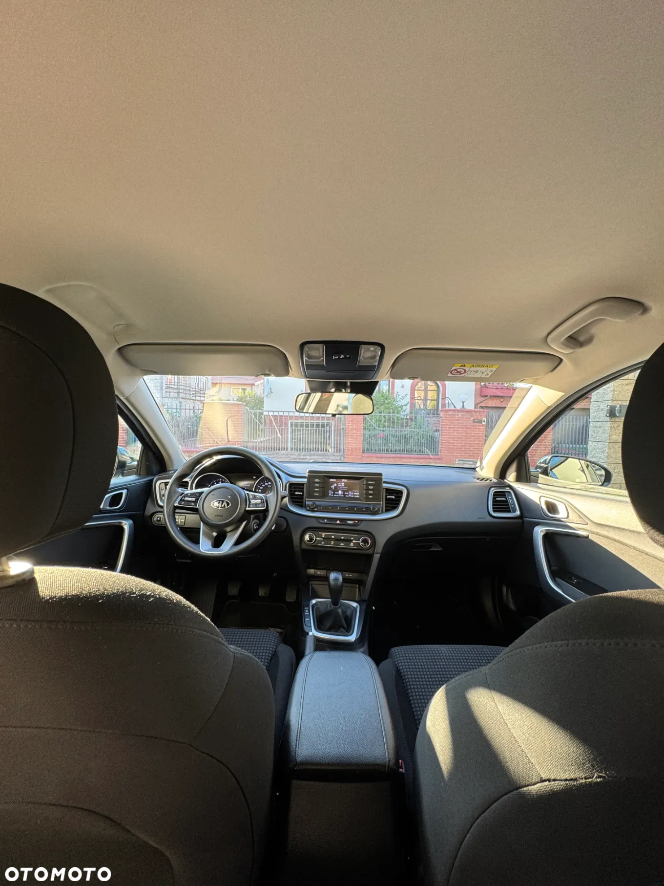 Kia Ceed - 7