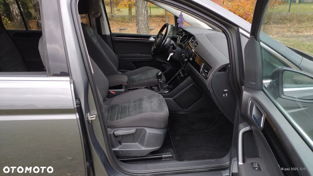 Volkswagen Touran 1.4 TSI (BlueMotion Technology) Highline - 18