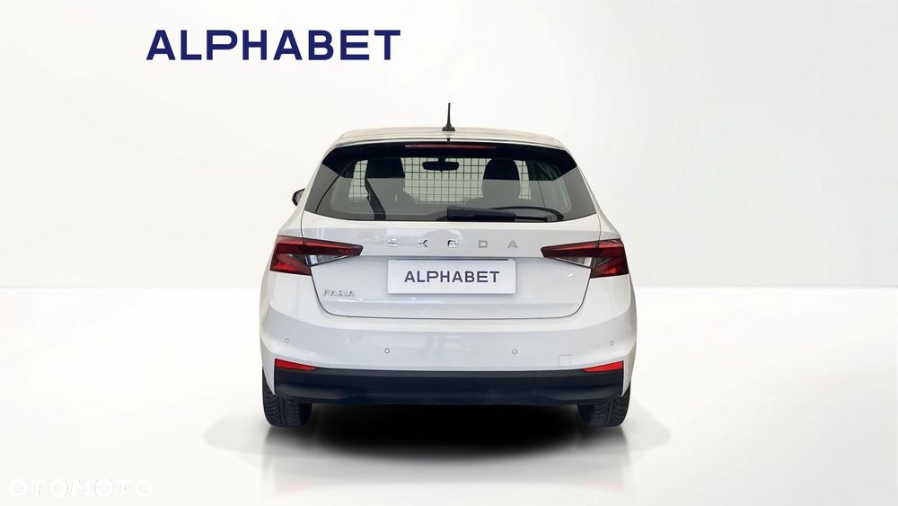 Skoda Fabia 1.0 Essence - 4